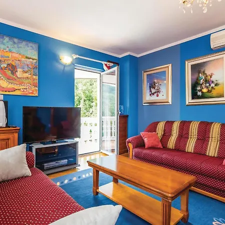 5 Bedroom Gorgeous In Holiday home Opatija