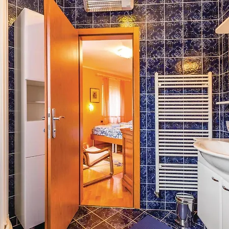 بيت للعطل 5 Bedroom Gorgeous In